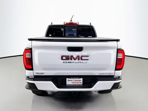 Used 2024 GMC Canyon Denali AWD/4WD image 6