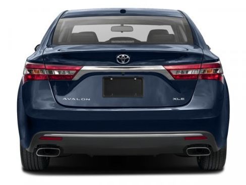 Used 2018 Toyota Avalon XLE image 5