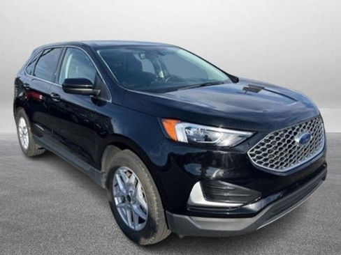 Used 2024 Ford Edge SEL image 5