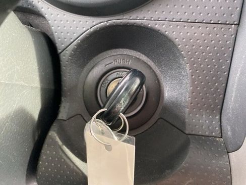 Used 2014 Toyota FJ Cruiser 4WD image 34