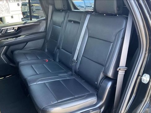 Used 2025 Chevrolet Tahoe LT AWD/4WD image 25