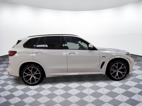 Certified 2023 BMW X5 xDrive45e w/ M Sport Package image 7