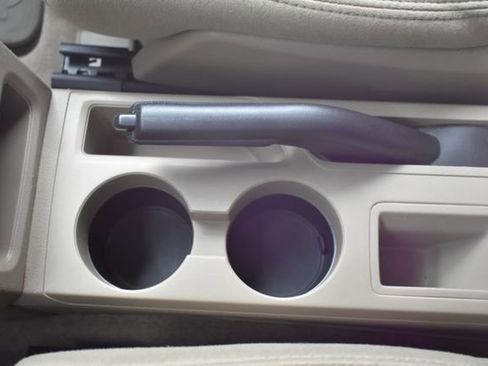 Used 2015 Jeep Patriot Latitude image 25