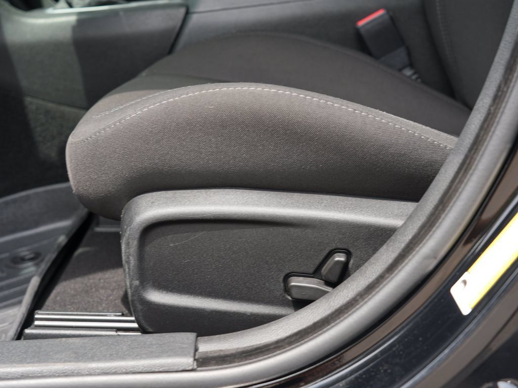 Used 2022 Dodge Charger GT RWD image 15
