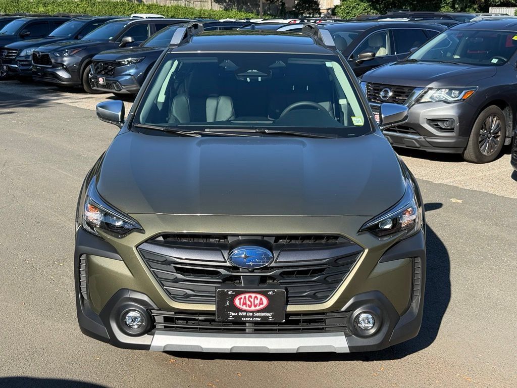 Certified 2025 Subaru Outback Touring XT AWD/4WD image 2