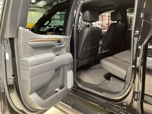 Used 2026 Chevrolet Silverado 1500 High Country w/ Midnight Edition image 7