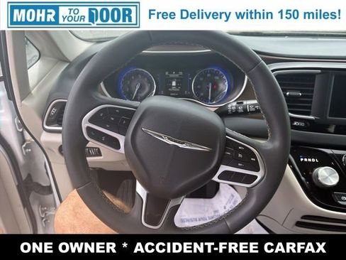 Used 2022 Chrysler Voyager LX FWD image 18