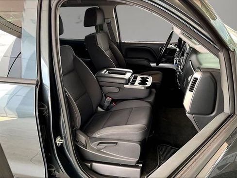 Used 2018 Chevrolet Silverado 1500 LT w/ All Star Edition AWD/4WD image 25