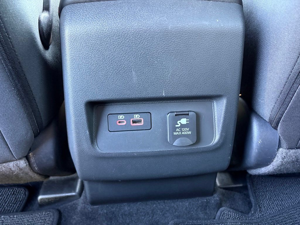 Used 2023 Nissan Frontier PRO-4X w/ Pro Convenience Package AWD/4WD image 20