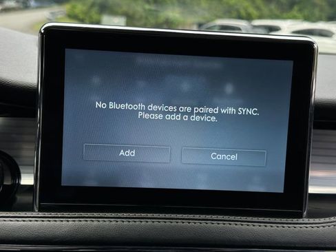 Used 2021 Lincoln Corsair FWD image 28