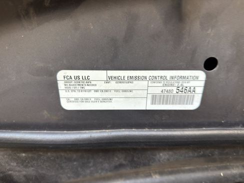 Used 2016 Dodge Journey SE image 32