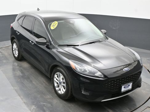 Used 2022 Ford Escape S image 30