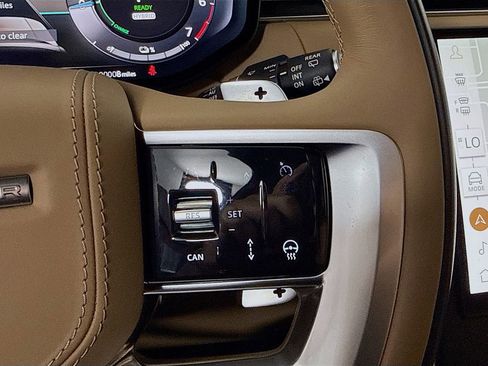 New 2026 Land Rover Range Rover SE AWD/4WD image 13