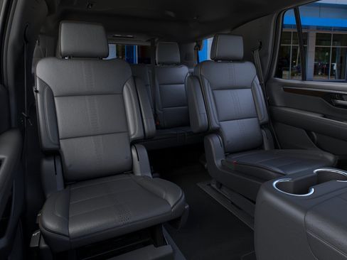 New 2026 Chevrolet Tahoe High Country image 17