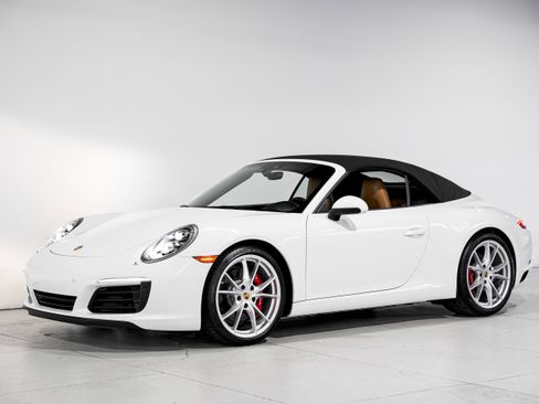 Used 2017 Porsche 911 Carrera S image 6