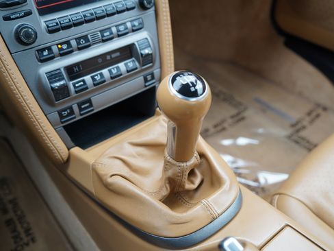 Used 2005 Porsche 911 Carrera image 51