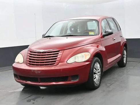 Used 2009 Chrysler PT Cruiser FWD image 1