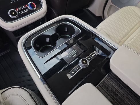 Used 2018 Lincoln Navigator L Black Label w/ Cargo Package image 36