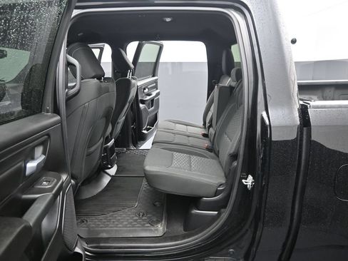 Used 2025 RAM 1500 Warlock AWD/4WD image 27