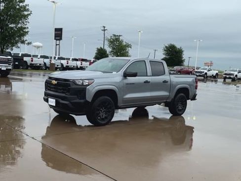 New 2026 Chevrolet Colorado W/T w/ WT Custom Package RWD image 4