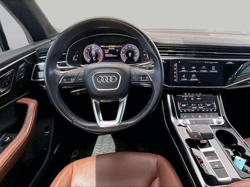 Used 2023 Audi Q7 3.0T Premium Plus w/ Premium Plus Package AWD/4WD image 6