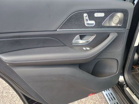 Certified 2023 Mercedes-Benz GLS 580 4MATIC image 18