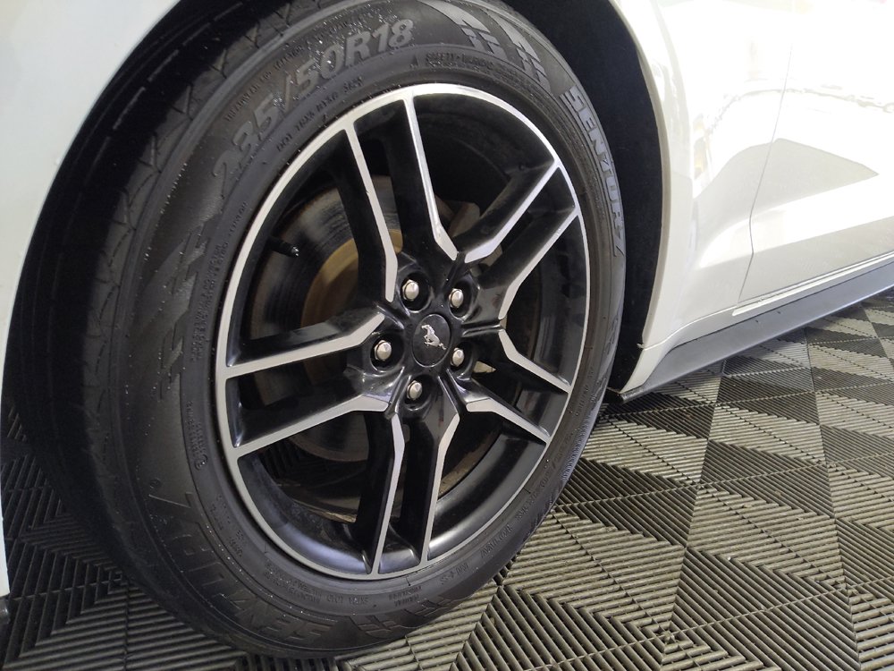 Used 2021 Ford Mustang Premium RWD image 31