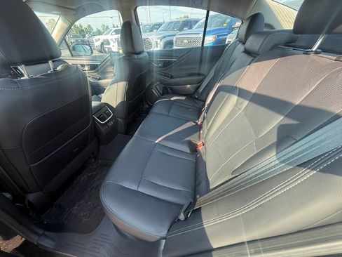 Used 2020 Subaru Legacy Limited w/ Popular Package #3 AWD/4WD image 4