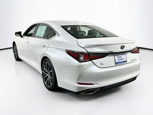 Used 2024 Lexus ES 350 w/ Premium Package FWD image 7
