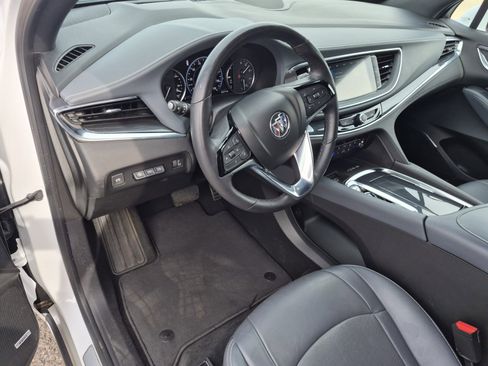 Used 2024 Buick Enclave Premium AWD/4WD image 12