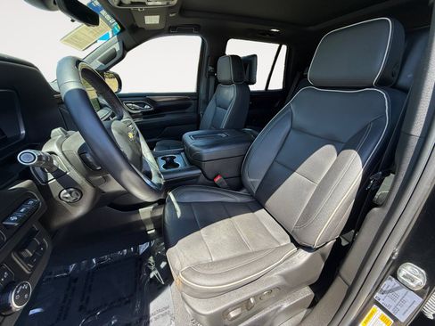 Used 2023 Chevrolet Tahoe Premier w/ Advanced Technology Package AWD/4WD image 10