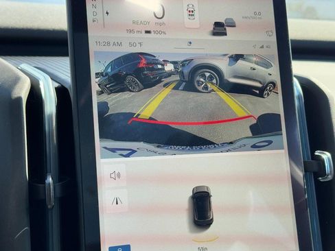 New 2026 Volvo EX30 Plus w/ Protection Package image 14