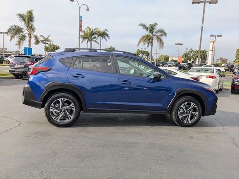 Certified 2025 Subaru Crosstrek 2.0i Premium image 4