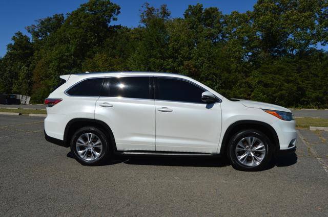 Used 2015 Toyota Highlander XLE FWD image 72