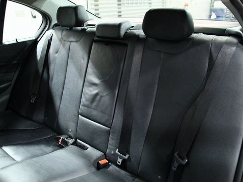 Used 2015 BMW 320i xDrive Sedan image 26