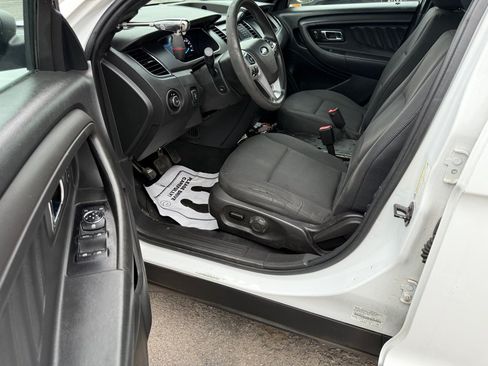 Used 2019 Ford Taurus Police Interceptor AWD image 7