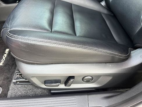 Certified 2023 Nissan Rogue SL w/ SL Premium Package FWD image 22