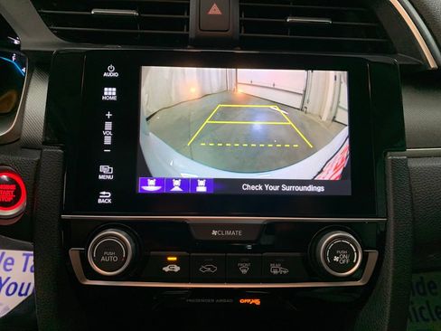 Used 2018 Honda Civic EX image 6