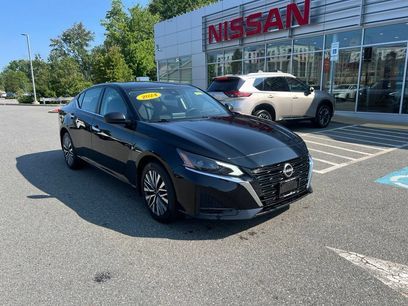 Used 2024 Nissan Altima 2.5 SV