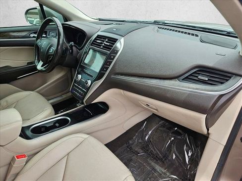Used 2019 Lincoln MKC Reserve AWD/4WD image 24