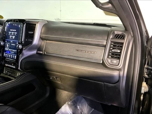 Used 2019 RAM 2500 Limited image 19