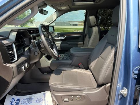 Used 2025 GMC Sierra 1500 Denali w/ Denali Reserve Package AWD/4WD image 55