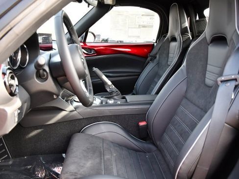 New 2025 MAZDA MX-5 Miata Club w/ Brembo/BBS Recaro Package image 18