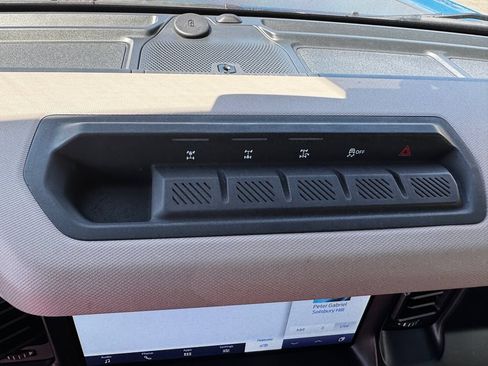 Used 2023 Ford Bronco Wildtrak AWD/4WD image 26