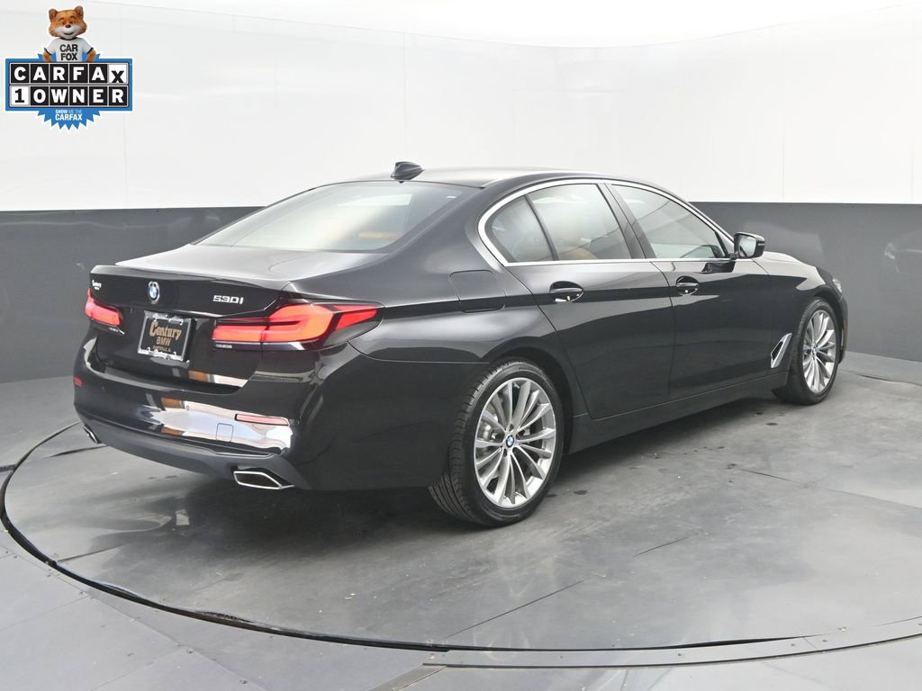 Certified 2023 BMW 530i w/ Premium Package RWD image 7