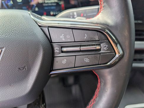 Used 2025 Chevrolet Equinox RS image 22