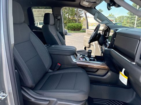 New 2026 Chevrolet Silverado 1500 LT w/ Z71 Off-Road Package AWD/4WD image 60