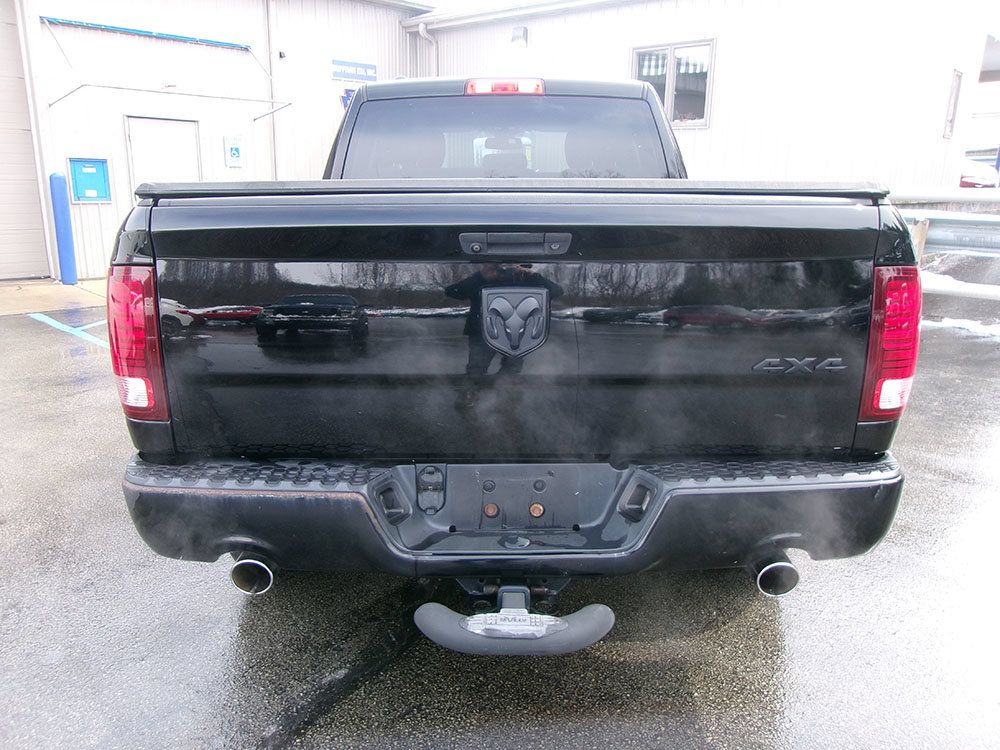 Used 2014 RAM 1500 Express w/ Black Ram 1500 Express Group AWD/4WD image 6