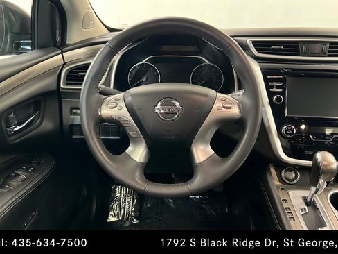 Used 2017 Nissan Murano SL AWD/4WD image 12