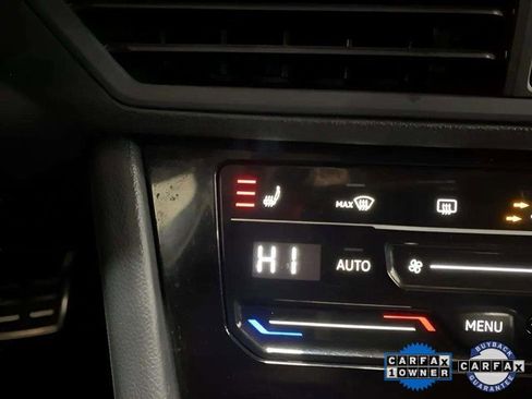 Used 2025 Volkswagen Jetta Sport image 51